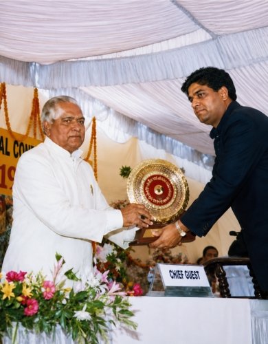 Owner Award 07